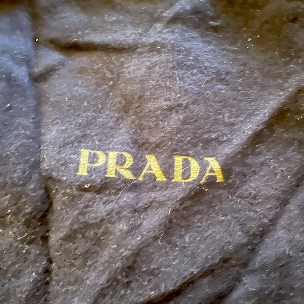PRE-LOVED PRADA DUST BAG